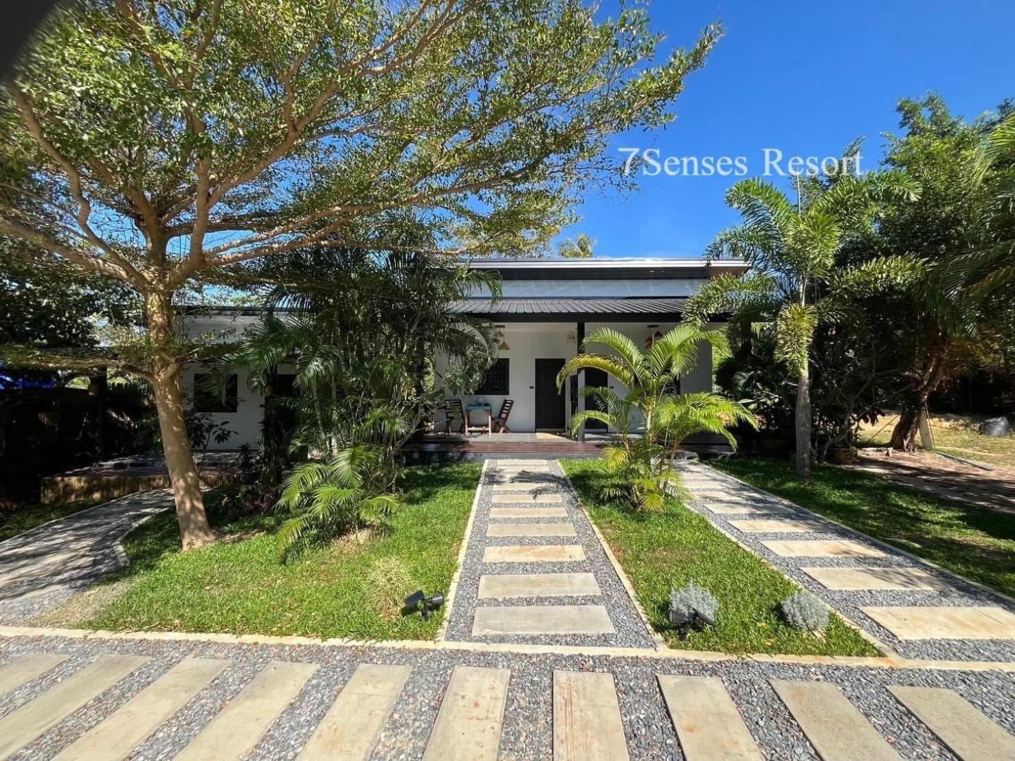 7Senses Resort Koh Chang Exterior photo